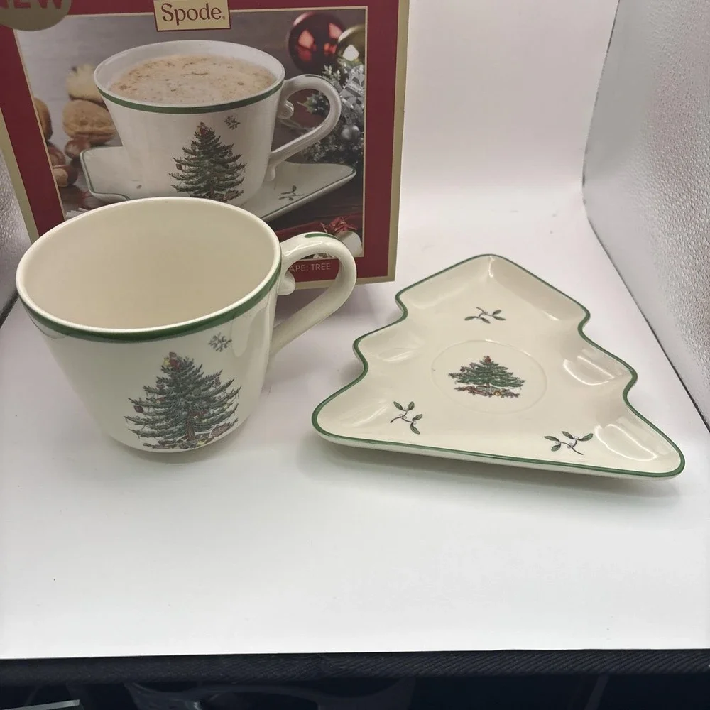 Spode~Christmas Tree~Jumbo Cup & Saucer~Saucer Tree Shape~18oz~IOB